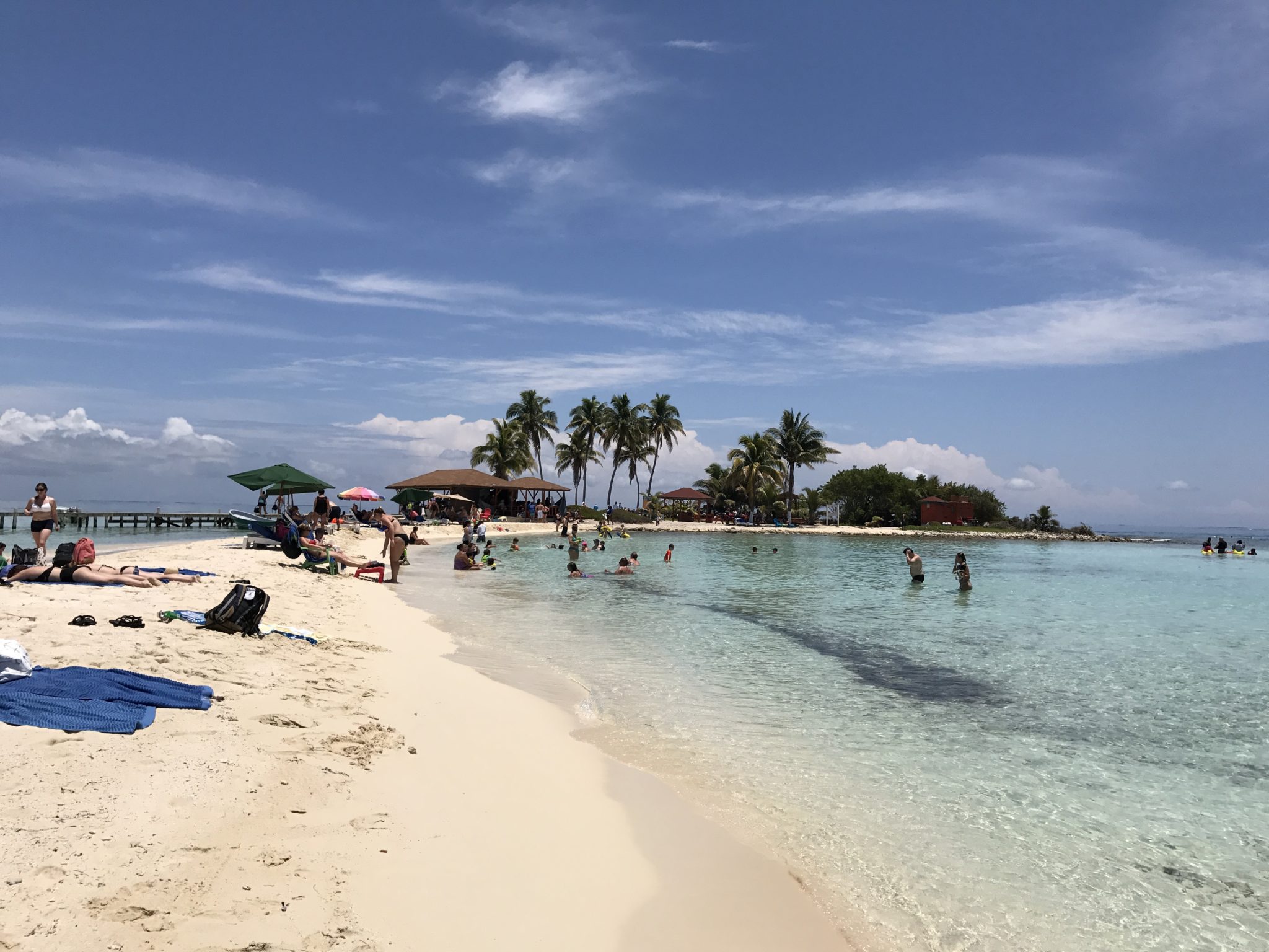 What To Do In Belize: Goff's Caye & Snorkeling The Second Largest ...